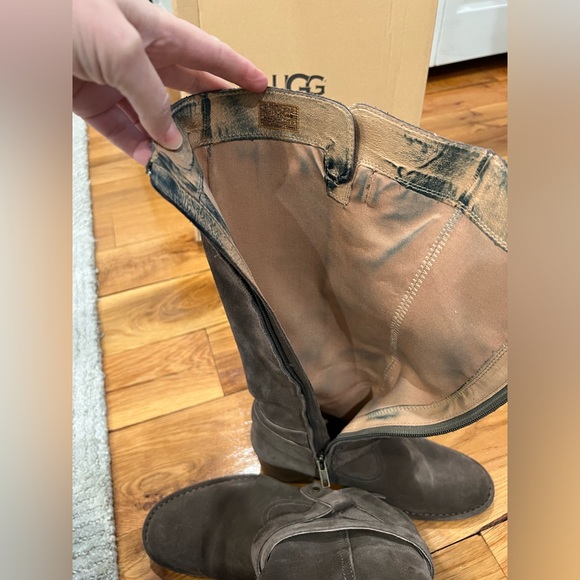 UGG Suede Boots | Truffle | Size 8.5m - Picture 9 of 14